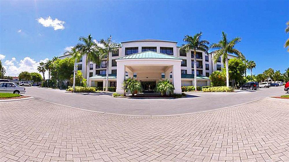 Courtyard By Marriott - Naples Hotel Exterior foto